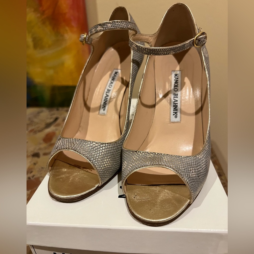Manolo Blahnik Silver/Gold Textured Peep-Toe Heels
